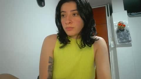 Mia-foster online show from 9, 1, 2026