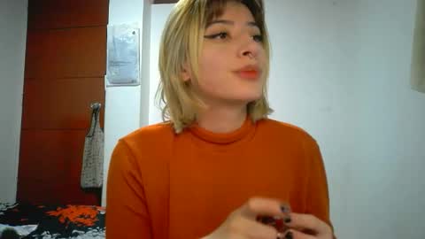 Mia-foster online show from 17, 4, 2026