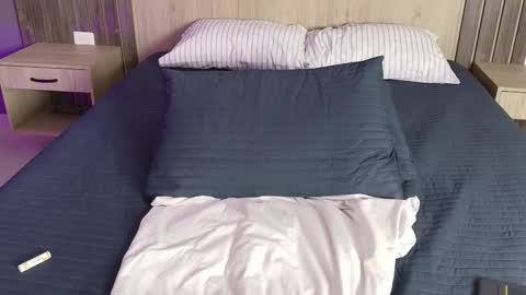 Snapshot of _miamiller_ chatting on 20, 2, 2025 _miamiller_ online show from 20, 2, 2025