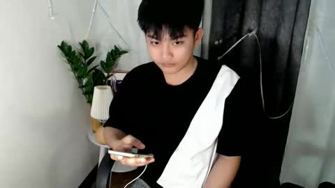 Snapshot of _mikko_moto_ chatting on 11, 4, 2026 _mikko_moto_ online show from 11, 4, 2026