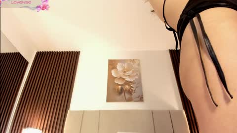 _mila_dyva online show from 11, 4, 2026