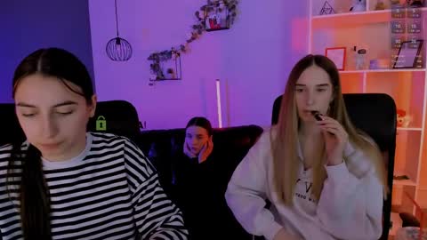 your Mila online show from 23, 4, 2026