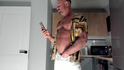 _miles19 online show from 29, 4, 2026