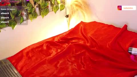 karoline uwu online show from 1, 3, 2025