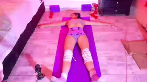 karoline uwu online show from 11, 9, 2025