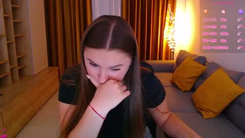 Mia online show from 8, 7, 2026