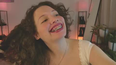 Mara Independent model online show from 19, 4, 2026