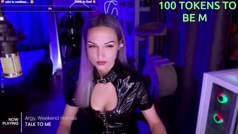 Mistress Milana online show from 28, 11, 2025
