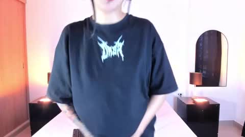 mizuki  online show from 17, 3, 2026