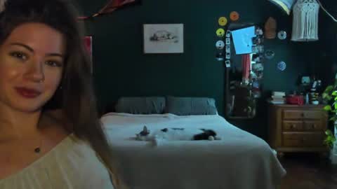 Snapshot of _modestmouse chatting on 9, 7, 2026 mouse online show from 9, 7, 2026