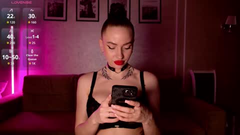 Nikol online show from 15, 2, 2026