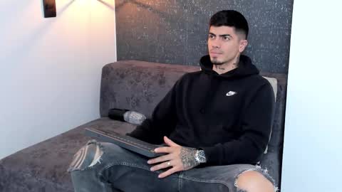 _mrcock_ online show from 15, 2, 2026