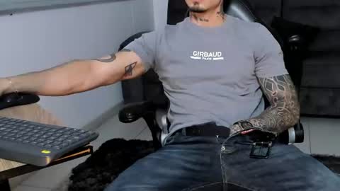 _mrcock_ online show from 1, 8, 2026