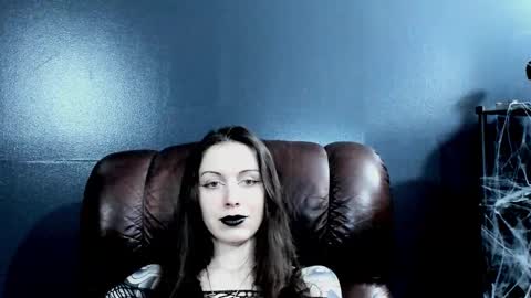 _naamah online show from 4, 10, 2025