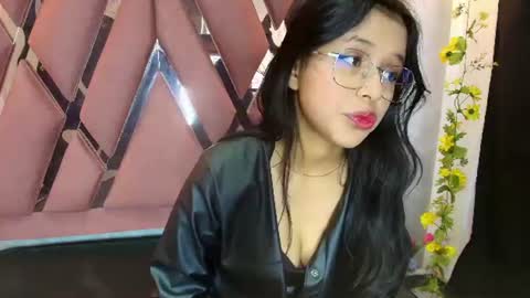 Nana online show from 28, 7, 2026