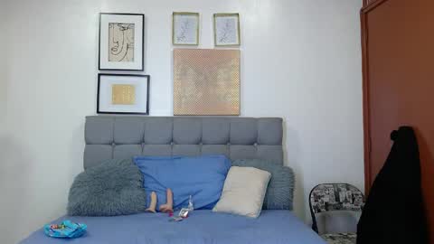 _naomi_s online show from 5, 4, 2026