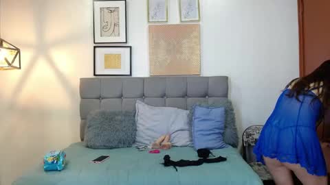 _naomi_s online show from 24, 4, 2026