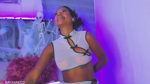 Snapshot of _naomibrown_ chatting on 4, 10, 2025 naomi brown online show from 4, 10, 2025