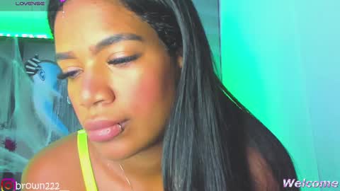 Snapshot of _naomibrown_ chatting on 26, 10, 2025 naomi brown online show from 26, 10, 2025