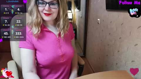 MagicWoman online show from 8, 3, 2025