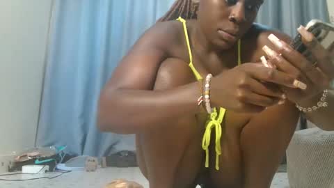 _naughty_alexah online show from 19, 4, 2026