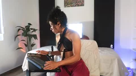 Snapshot of _nayra_ chatting on 6, 8, 2026 _nayra_ online show from 6, 8, 2026