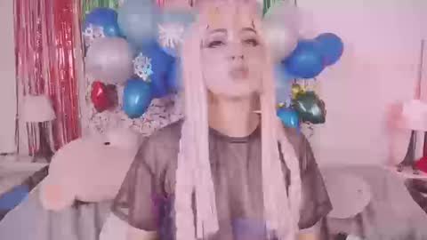 niiky online show from 20, 12, 2024