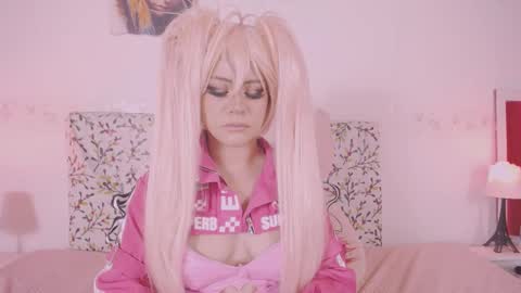 niiky online show from 10, 1, 2025