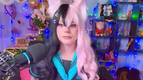 niiky online show from 17, 2, 2026