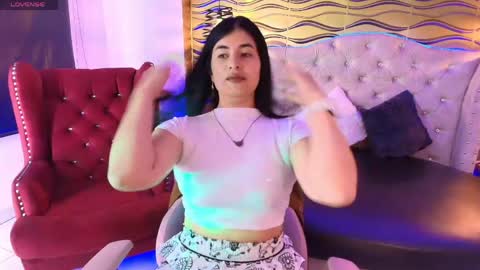 Nina Harpper online show from 6, 6, 2026