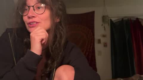 Mila online show from 12, 5, 2026
