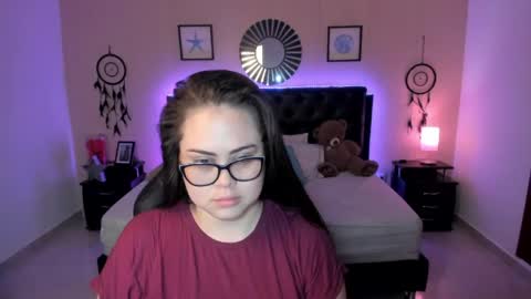 Olivia jones online show from 10, 4, 2026