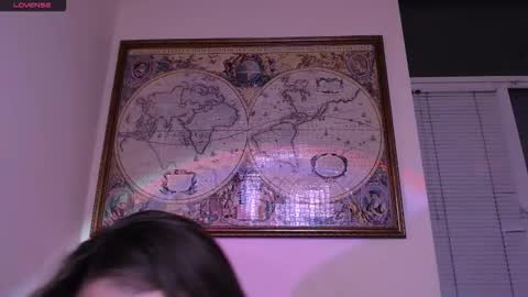 Olivia online show from 5, 12, 2025