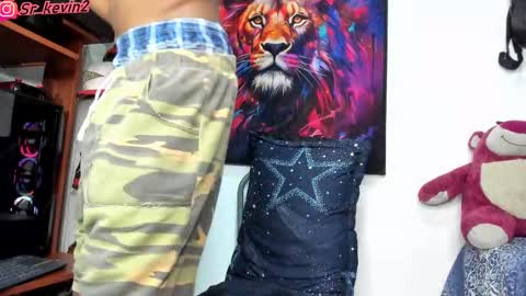 Snapshot of _pantera_09 chatting on 11, 3, 2025 Kevin online show from 11, 3, 2025