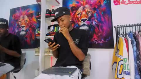 Snapshot of _pantera_09 chatting on 7, 11, 2025 Kevin online show from 7, 11, 2025