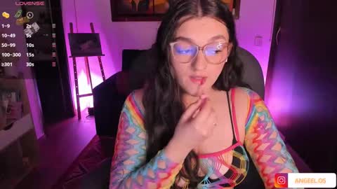 violeta ig  online show from 26, 1, 2025