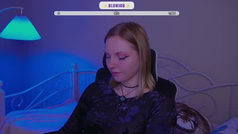 Snapshot of _penisflytrap_ chatting on 25, 2, 2026 Viktoria online show from 25, 2, 2026