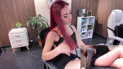 Snapshot of _redfoxxx_ chatting on 27, 9, 2025 You can tell me Mariana online show from 27, 9, 2025