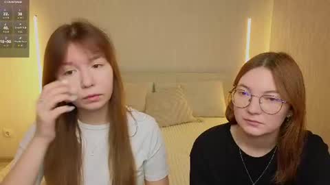 Snapshot of _reverse_gang_ chatting on 1, 7, 2026 LISSAPVT IS OPEN online show from 1, 7, 2026