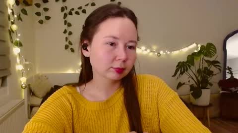 Snapshot of _rosie_cheeks_ chatting on 14, 10, 2025 See you online show from 14, 10, 2025