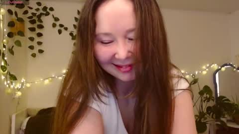 Snapshot of _rosie_cheeks_ chatting on 4, 2, 2026 See you online show from 4, 2, 2026