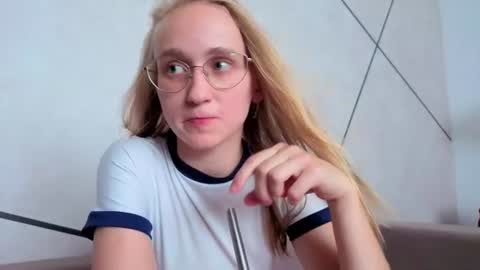 Snapshot of _ruby_kim chatting on 7, 7, 2026 Ruby online show from 7, 7, 2026