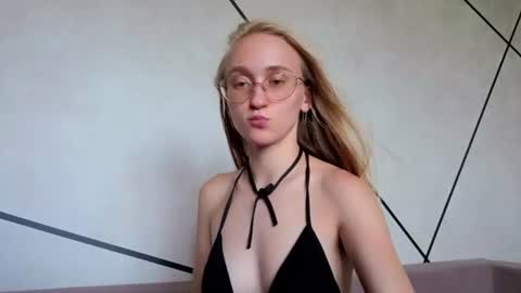 Snapshot of _ruby_kim chatting on 8, 7, 2026 Ruby online show from 8, 7, 2026