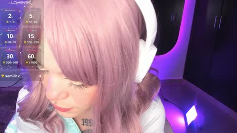   online show from 4, 12, 2024