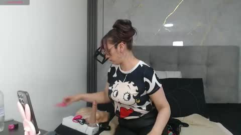 Samanta online show from 11, 2, 2026