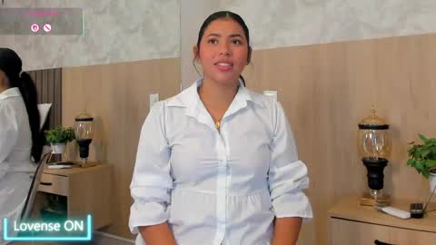 _samantagomez online show from 2, 6, 2026