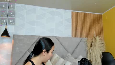 Antonella  online show from 22, 12, 2025