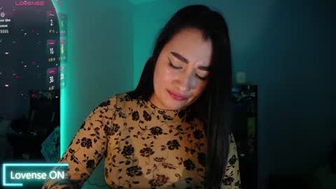  SantaLove  online show from 27, 4, 2026