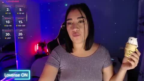 Snapshot of _santalove_ chatting on 15, 6, 2026 SantaLove online show from 15, 6, 2026