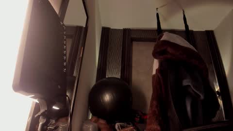 Selene online show from 10, 10, 2025